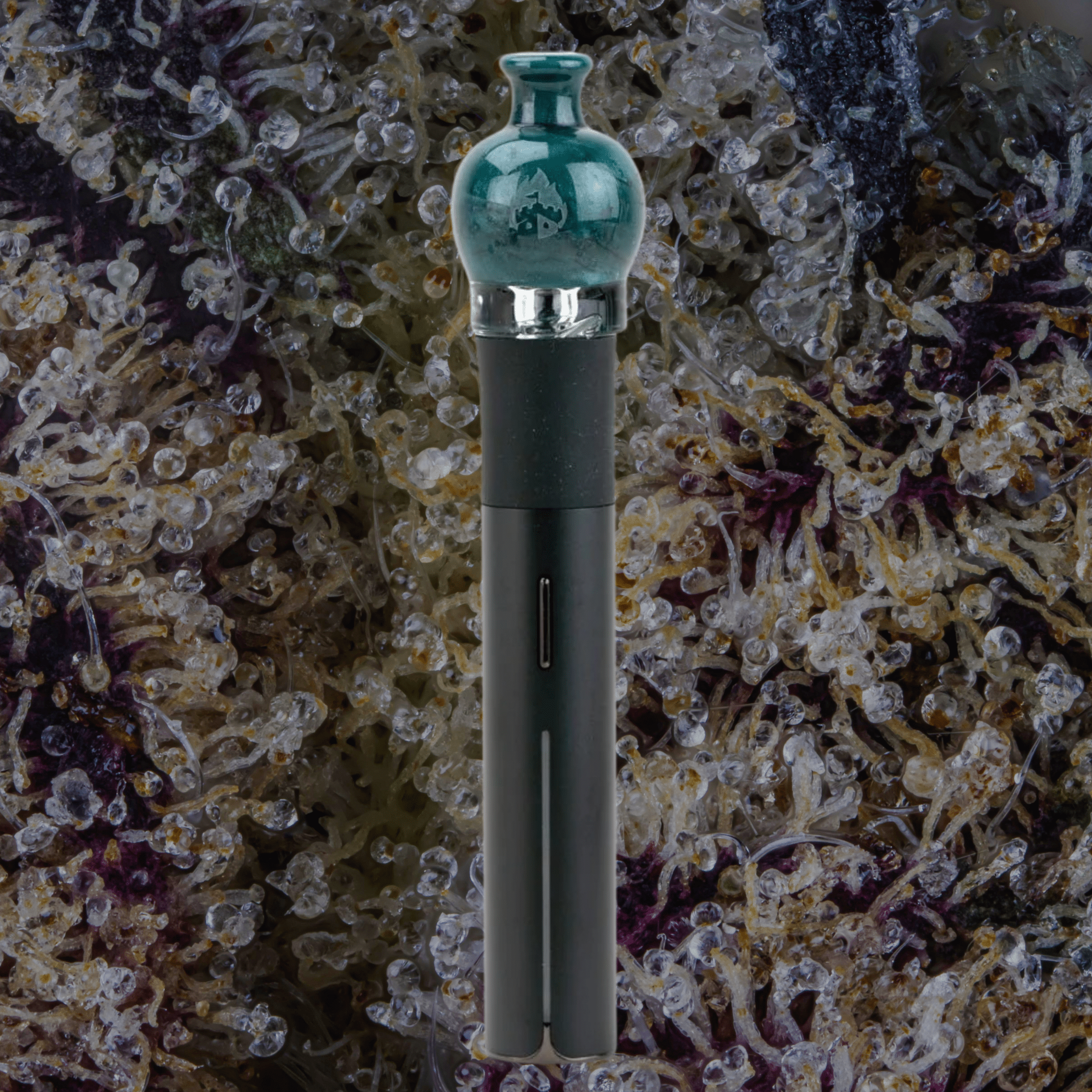 Empire Glassworks Blue Lagoon Puffco Pivot Top | Trichly