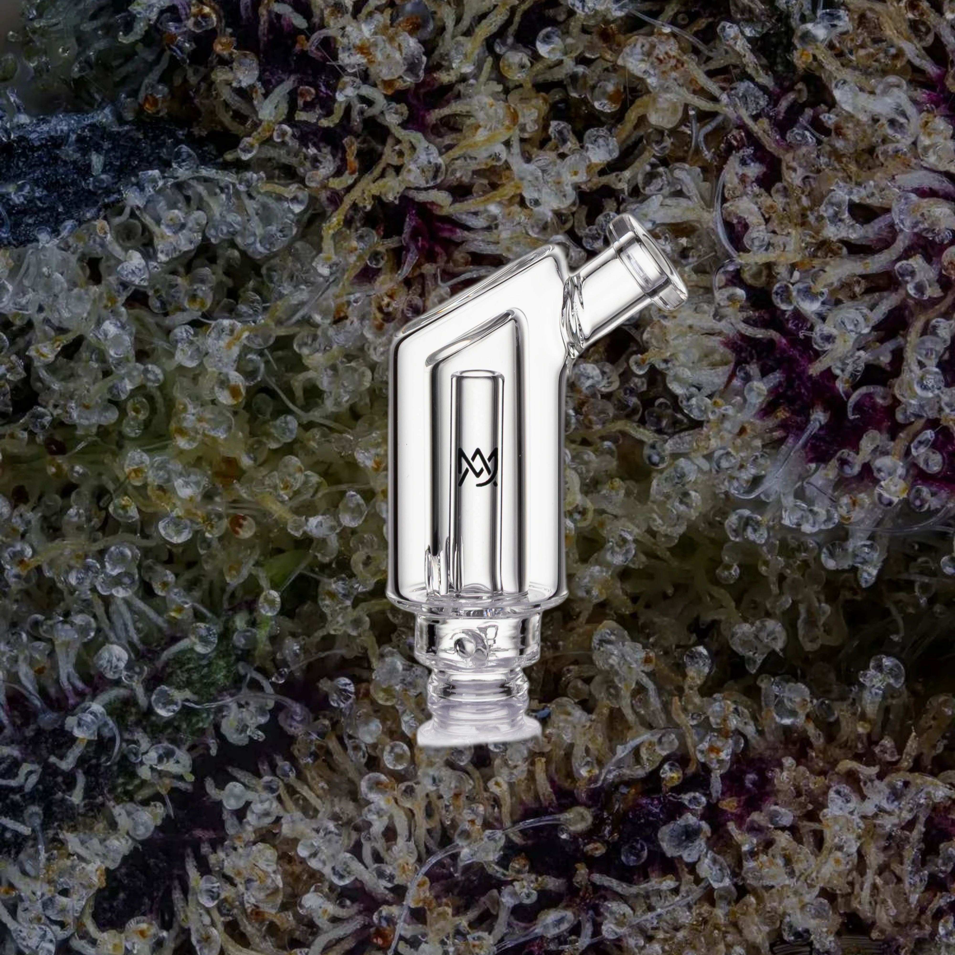 MJ Arsenal Plateau Pivot Top — glass from Trichly