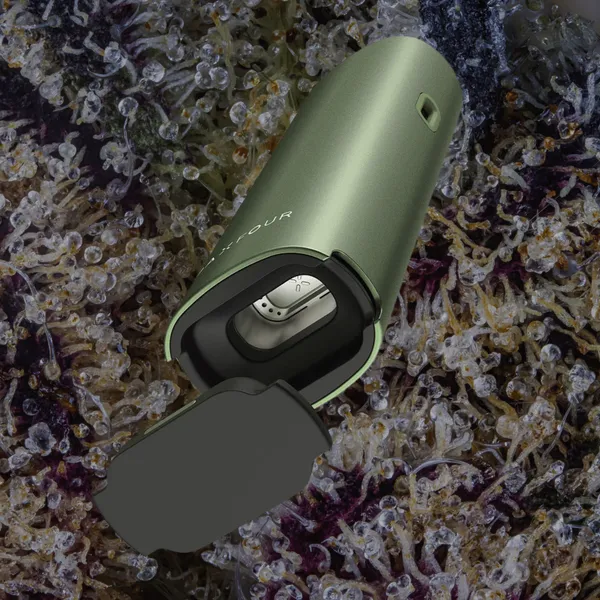 Pax Four Vaporizer, for flower from Trichly photo 2