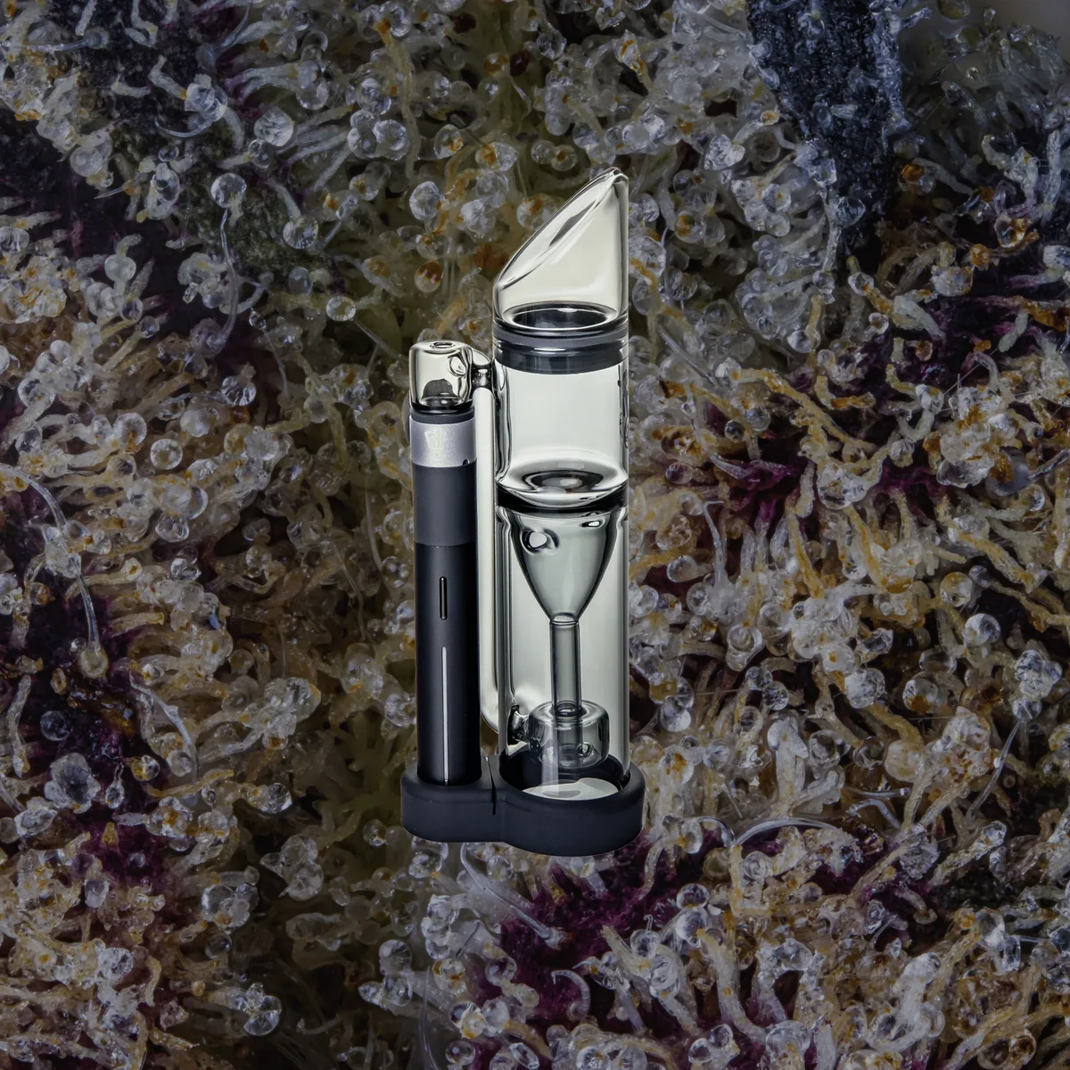 Ryan Fitt Puffco Pivot Pillar Bubbler — glass from Trichly
